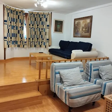 Apartament Valles Sky *